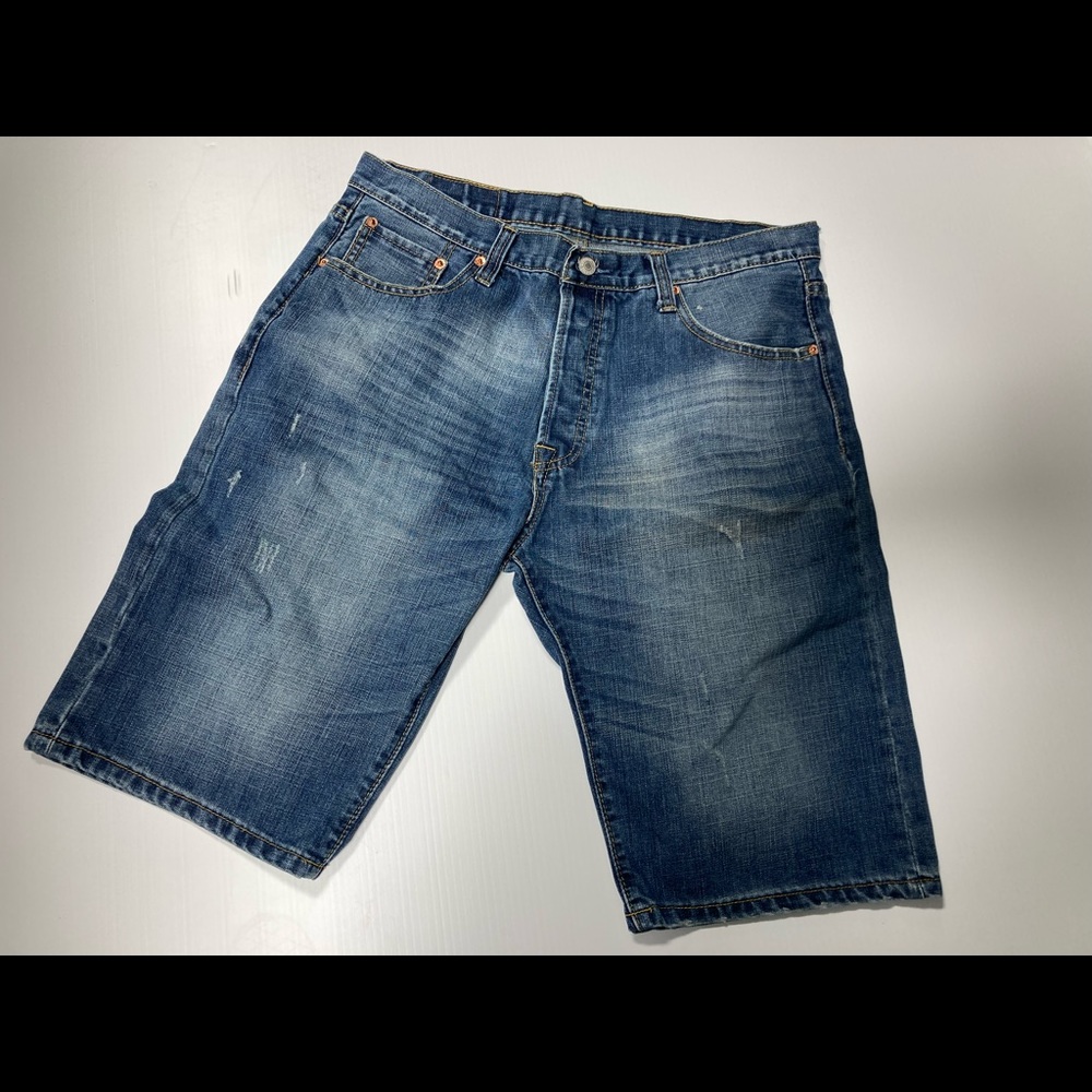 Mens Levi’s shorts